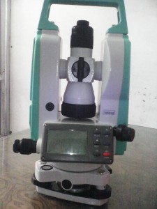 TERRANO_ELECTRONIC_THEODOLITE